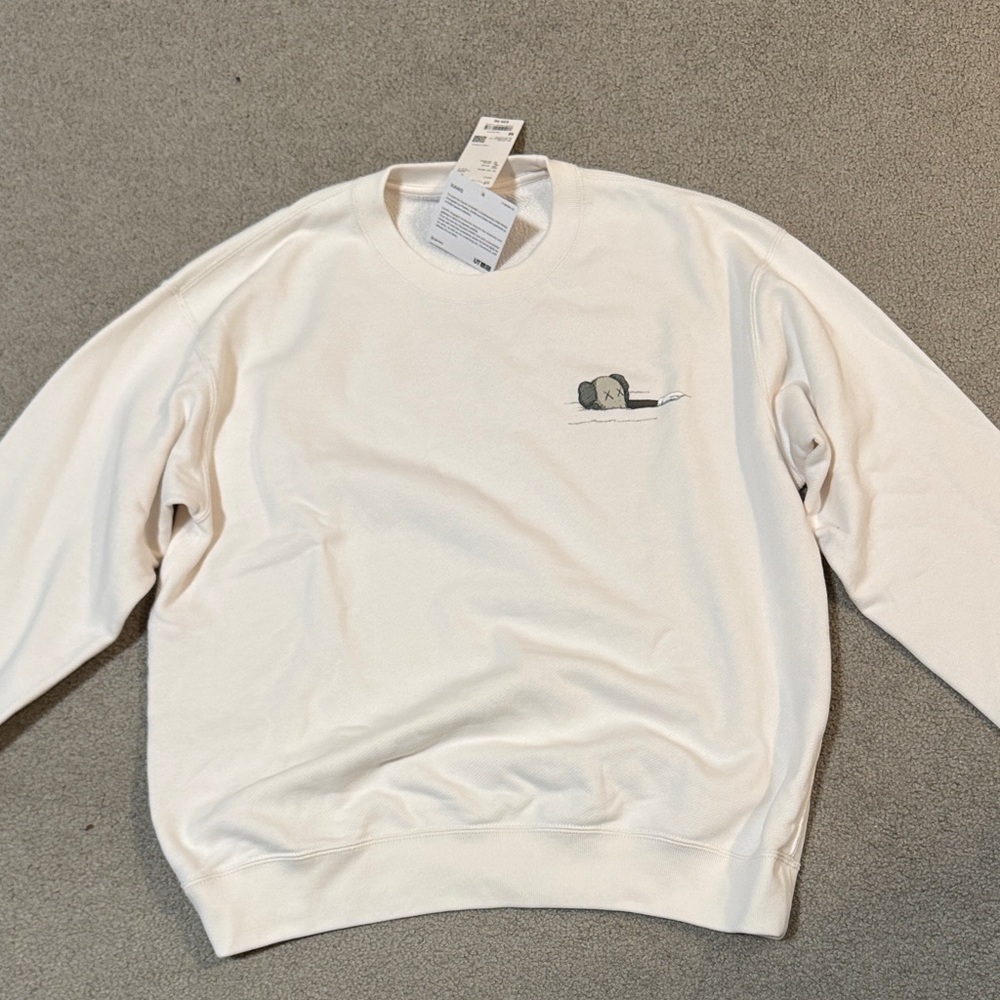 Uniqlo x KAWS sweatshirt
